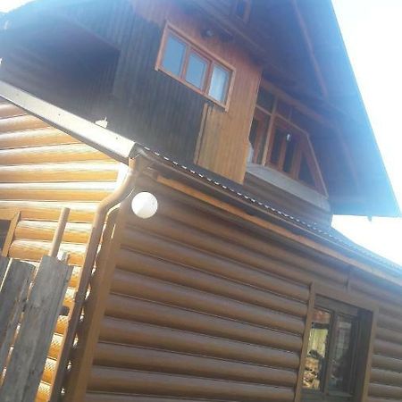У Оксани Guest House Kvasy Exterior photo